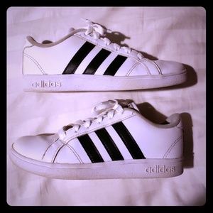 Boys Adidas Great Condition!!!